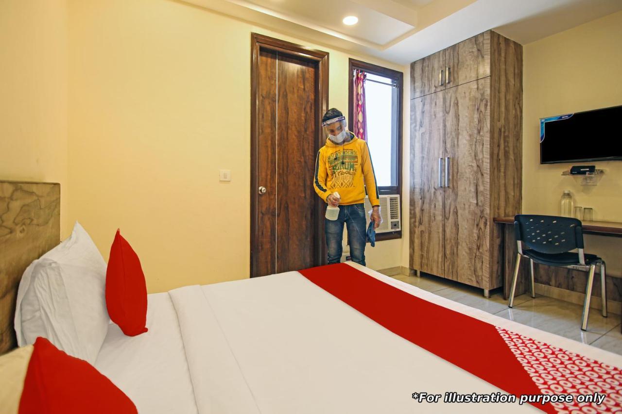 Oyo Flagship 45586 Hotel Airport Inn Rāipur Zewnętrze zdjęcie