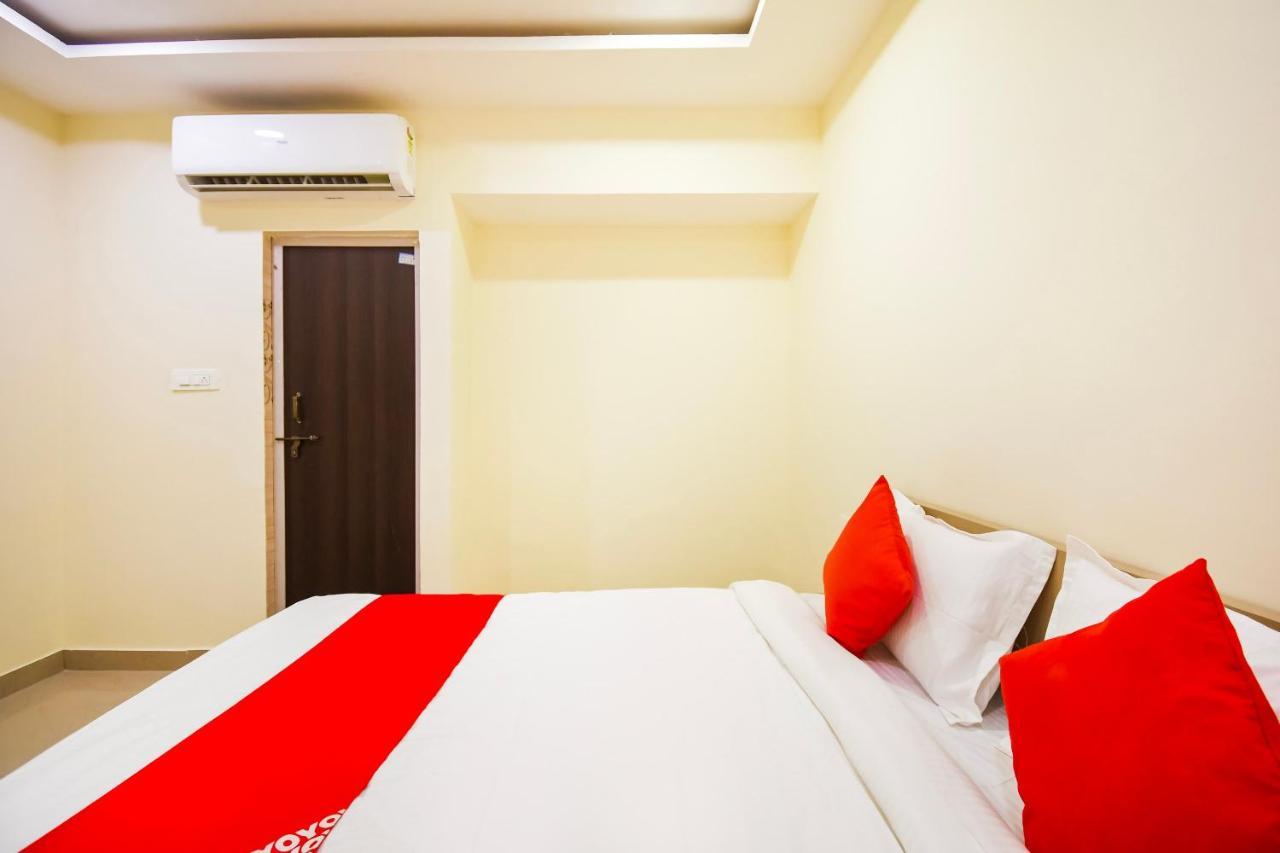 Oyo Flagship 45586 Hotel Airport Inn Rāipur Zewnętrze zdjęcie