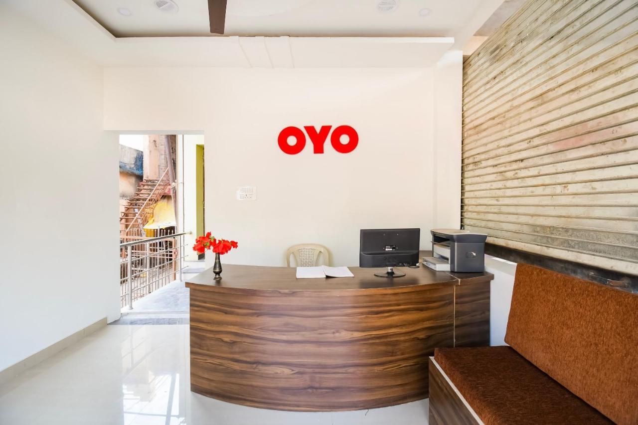 Oyo Flagship 45586 Hotel Airport Inn Rāipur Zewnętrze zdjęcie